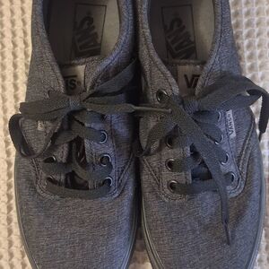 Vans Men's Low-Top Canvas Sneakers in Dark Gray